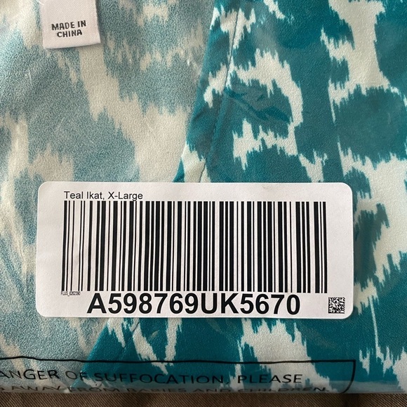 NEW -Girl With Curves Textured Woven Regular Caftan Dress. A598769. Teal Ikat. - Picture 3 of 3